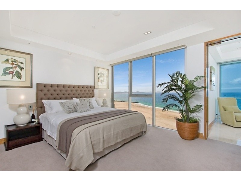 1805/110 Marine Parade, Coolangatta QLD 4225