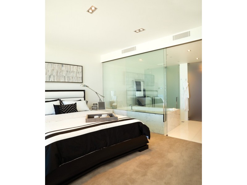 2002/110 Marine Parade, Coolangatta QLD 4225