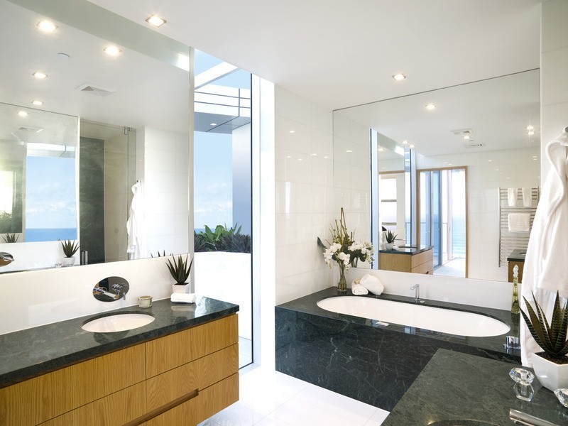 2003/110 Marine Parade, Coolangatta QLD 4225