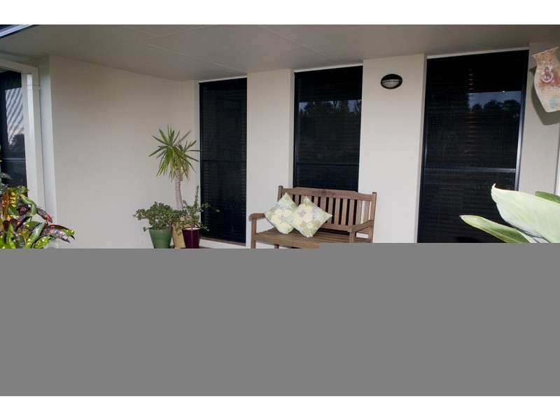 33 Traminer Court, Banora Point NSW 2486