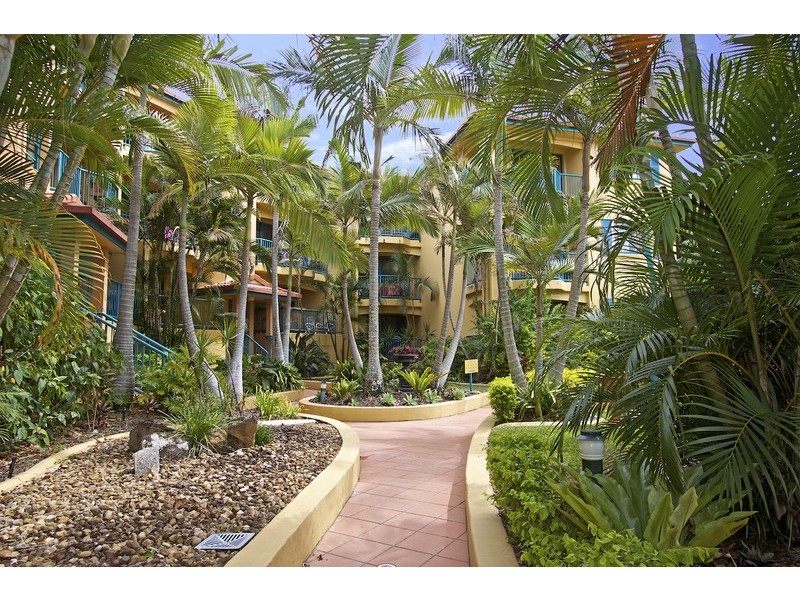 24/27 Dutton Street, Coolangatta QLD 4225