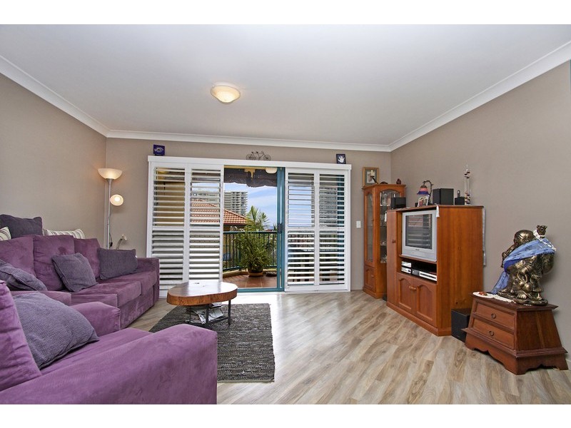 24/27 Dutton Street, Coolangatta QLD 4225