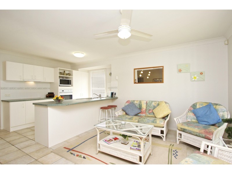 20 Foxhill Place, Banora Point NSW 2486
