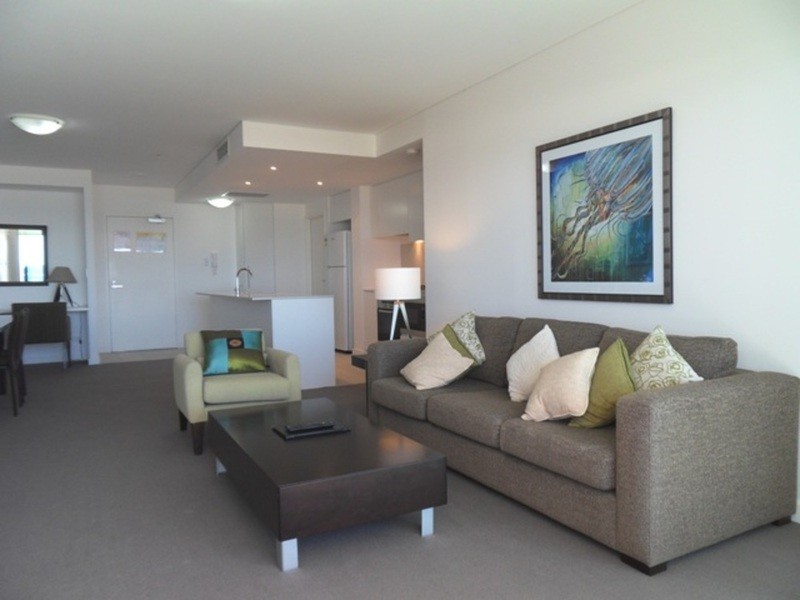 602/2 Creek Street, Kirra QLD 4225