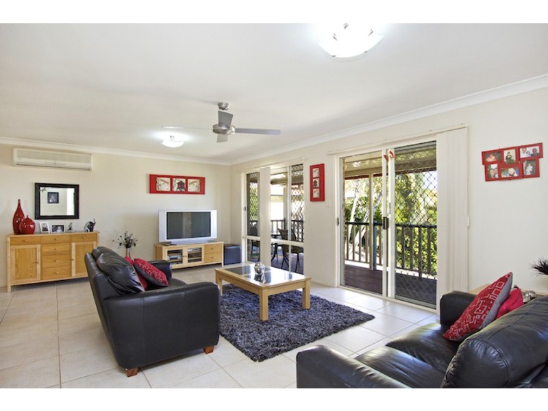 1/9 Jarrah Place, Banora Point NSW 2486
