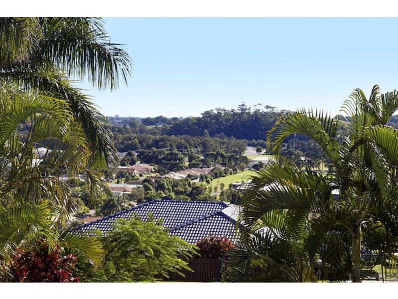 1/9 Jarrah Place, Banora Point NSW 2486
