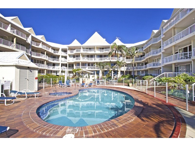 19/329 Golden Four Drive, Bilinga QLD 4225