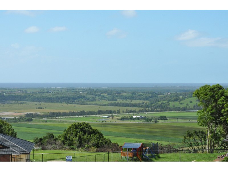 26 Sunnycrest Drive, Terranora NSW 2486