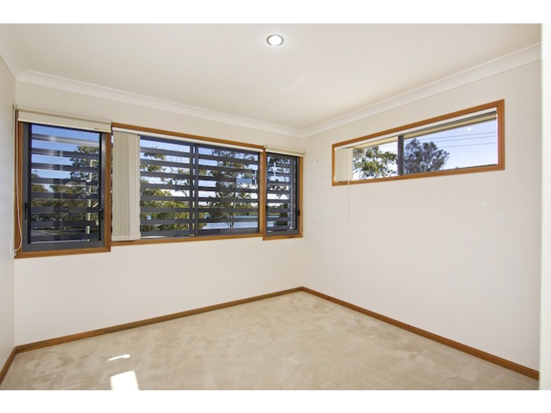 2/100 Dry Dock Road, Tweed Heads South NSW 2486
