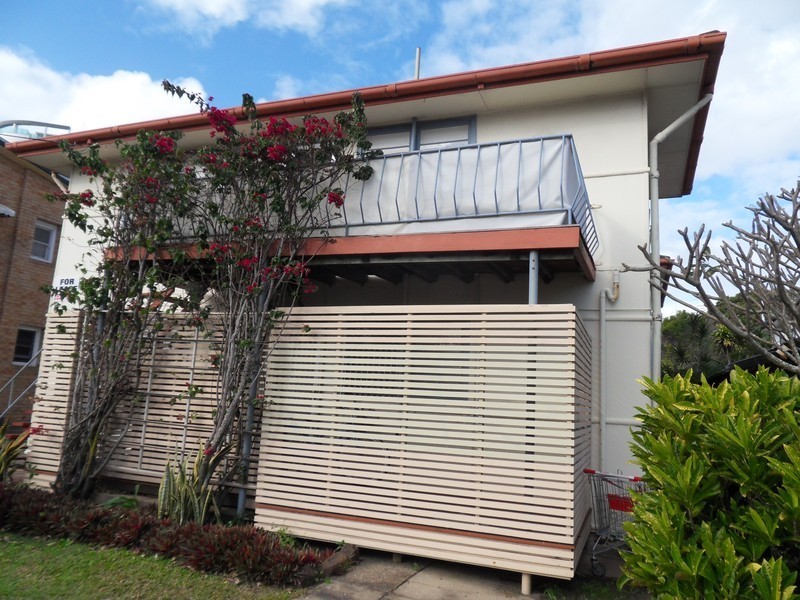 12 Haig Street, Kirra QLD 4225