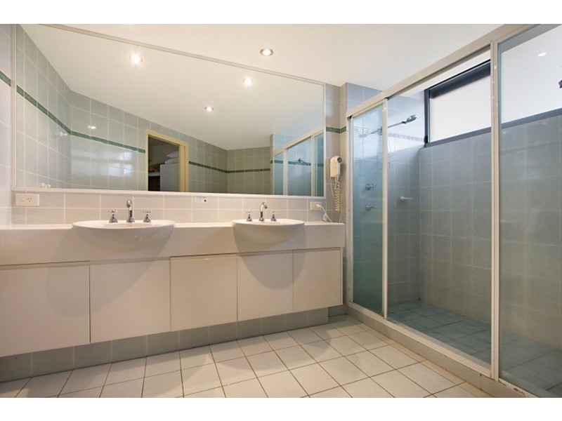 17/277 Golden Four Drive, Bilinga QLD 4225