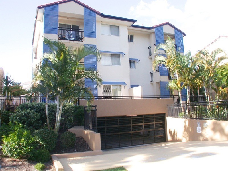 8/48 Coolangatta Road, Kirra QLD 4225