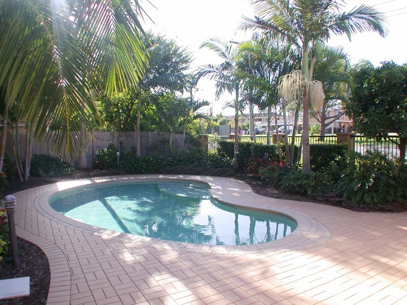 8/48 Coolangatta Road, Kirra QLD 4225