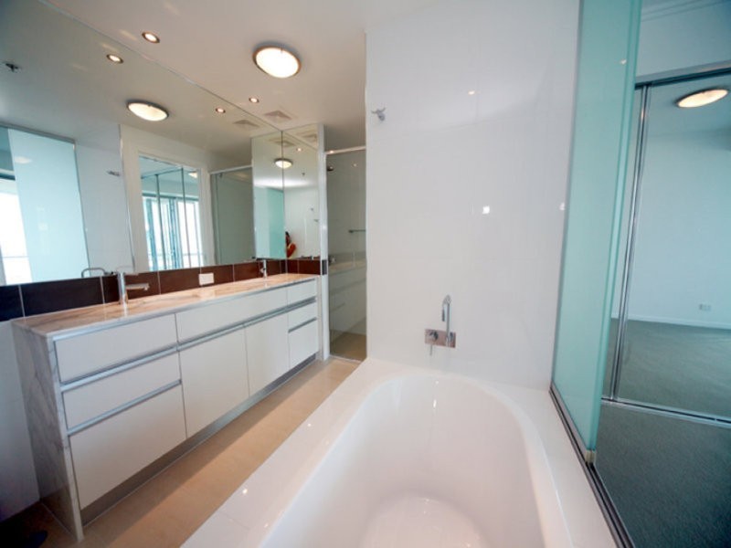 1102/110 Marine Parade, Coolangatta QLD 4225