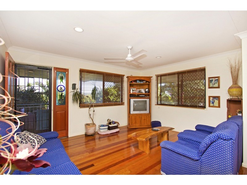 2 Benson Street, Tweed Heads West NSW 2485