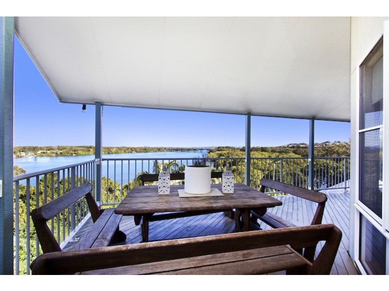 36 Hibiscus Parade, Banora Point NSW 2486