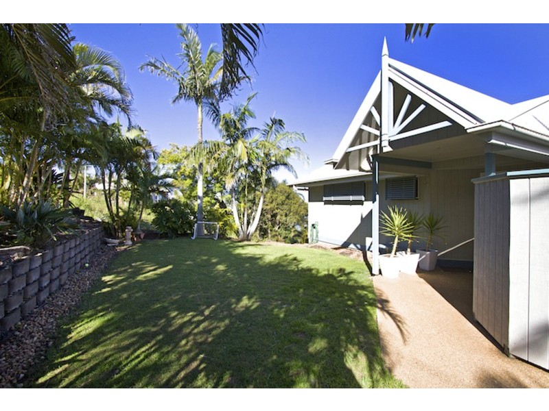 36 Hibiscus Parade, Banora Point NSW 2486