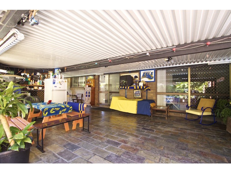 9 Riviera Avenue, Tweed Heads West NSW 2485