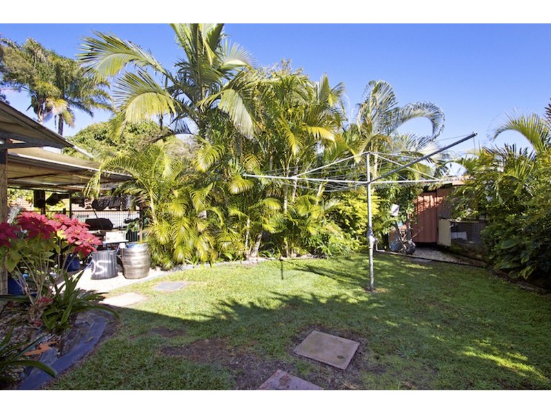 9 Riviera Avenue, Tweed Heads West NSW 2485