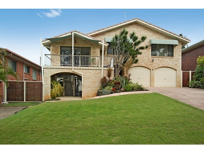 6 Pacific Drive, Banora Point NSW 2486