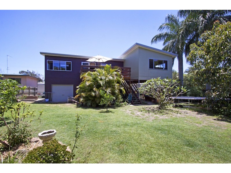 6 Fingal Road, Fingal Head NSW 2487