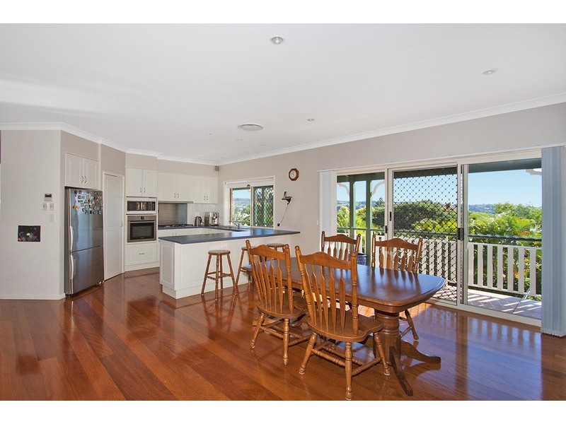 11 Glenbrae Drive, Terranora NSW 2486