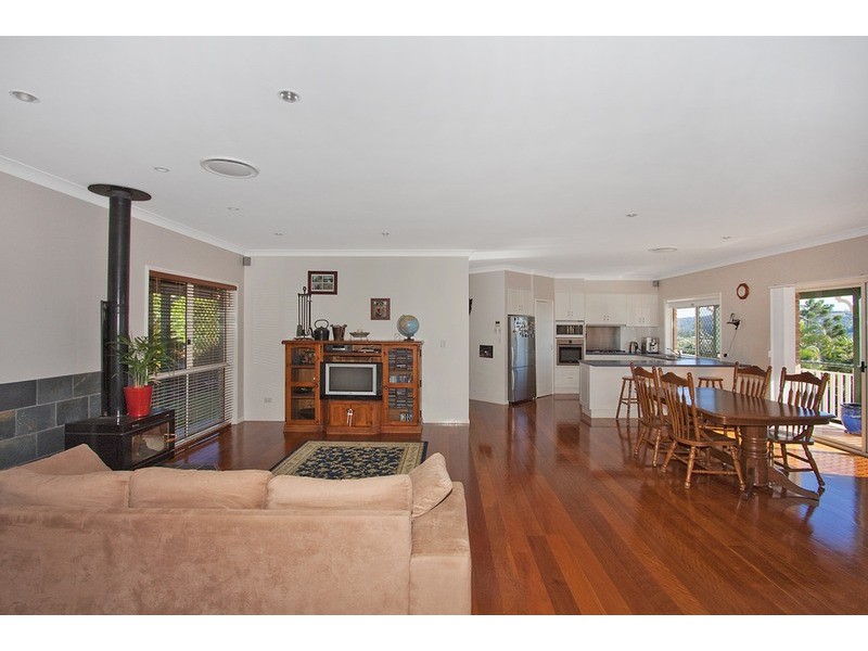11 Glenbrae Drive, Terranora NSW 2486