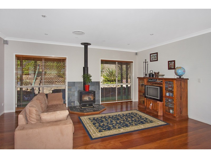 11 Glenbrae Drive, Terranora NSW 2486
