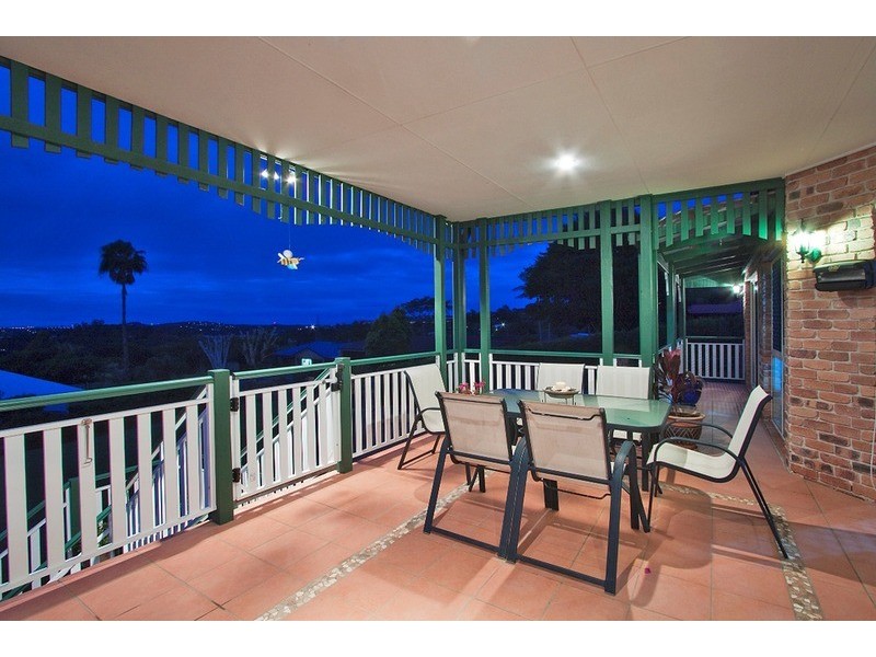 11 Glenbrae Drive, Terranora NSW 2486