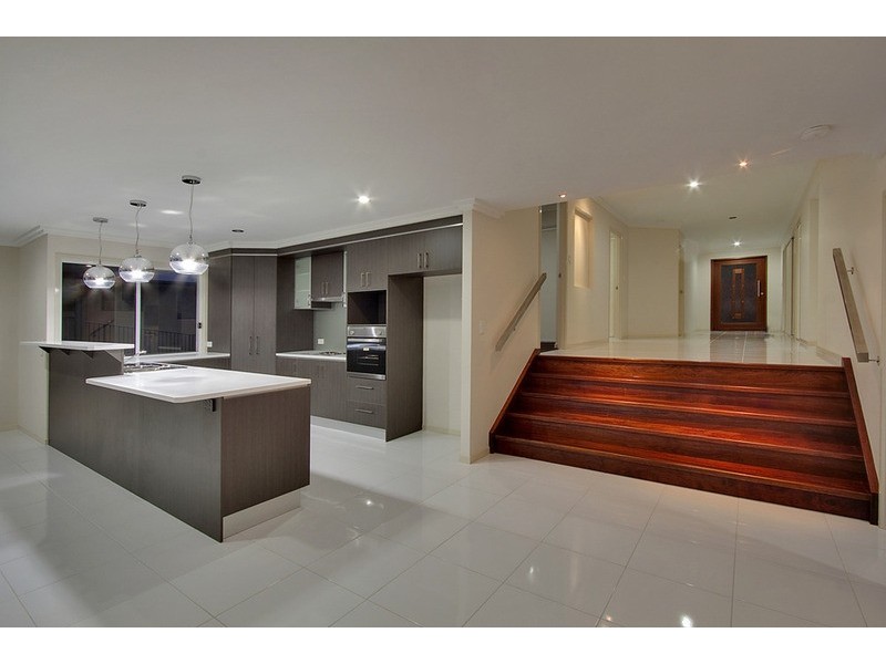 2 Westwood Street, Banora Point NSW 2486