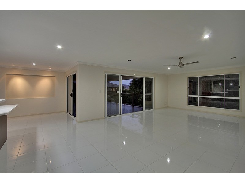 2 Westwood Street, Banora Point NSW 2486