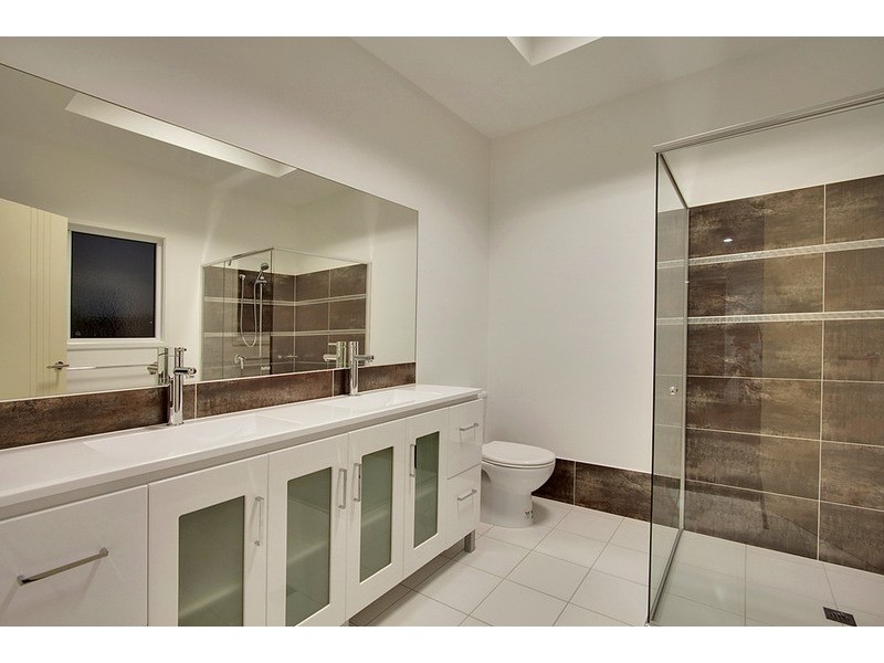 2 Westwood Street, Banora Point NSW 2486