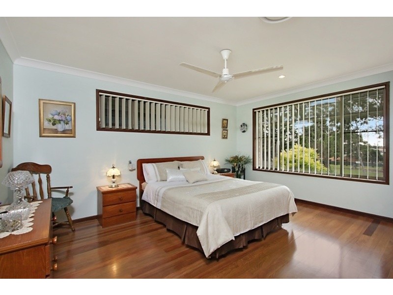 6 Pacific Drive, Banora Point NSW 2486