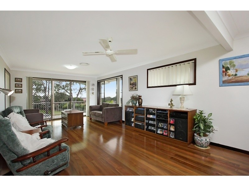 6 Pacific Drive, Banora Point NSW 2486