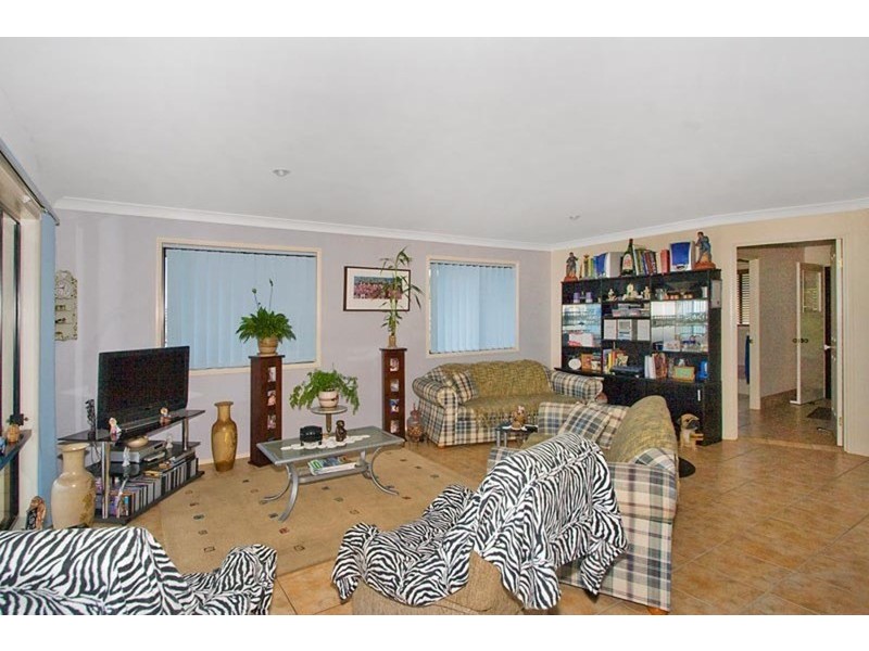 15 Aspen Place, Bilambil Heights NSW 2486