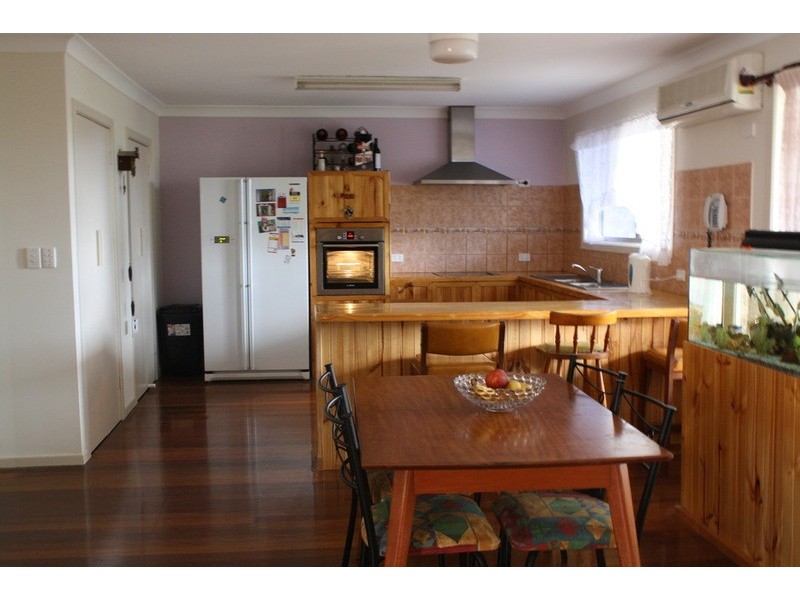 111 Pioneer Parade, Banora Point NSW 2486