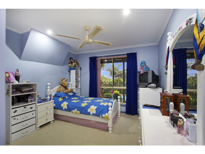 21 Kintyre Crescent, Banora Point NSW 2486