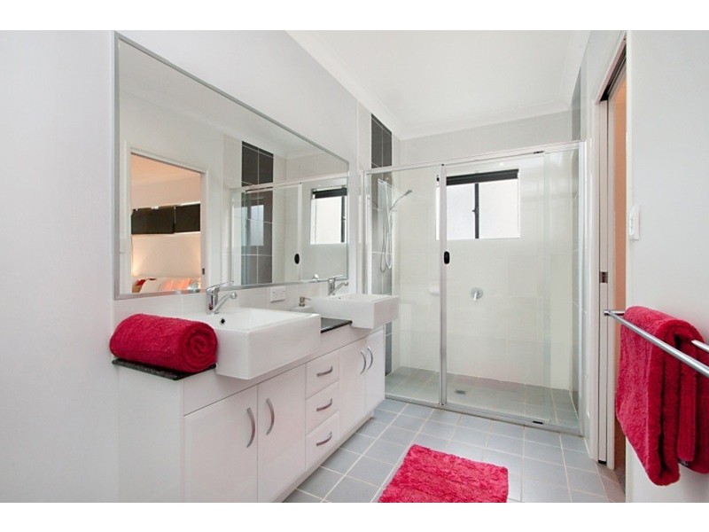 6 Westwood Street, Banora Point NSW 2486