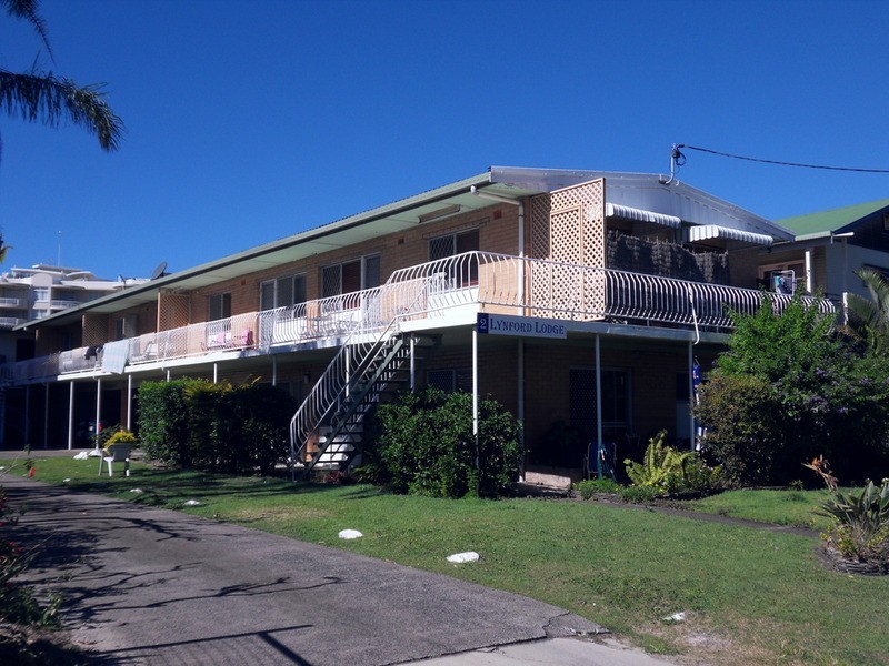 2/2 Haig Street, Kirra QLD 4225