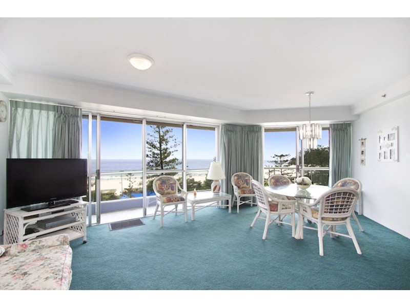 17/62 Marine Parade, Coolangatta QLD 4225