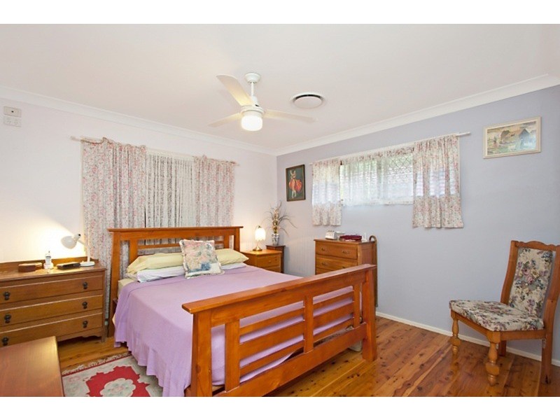 9 Blue Waters Crescent, Tweed Heads West NSW 2485