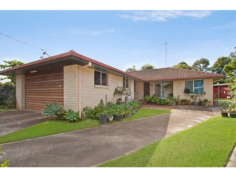 9 Blue Waters Crescent, Tweed Heads West NSW 2485