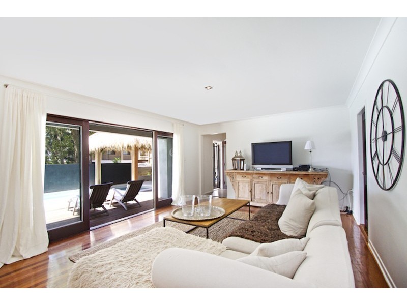 55 Ballow Street, Coolangatta QLD 4225