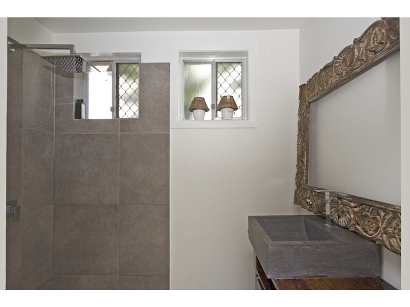 55 Ballow Street, Coolangatta QLD 4225