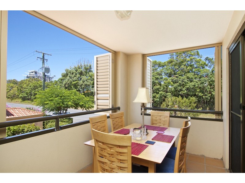 10/37 Dixon Street, Coolangatta QLD 4225