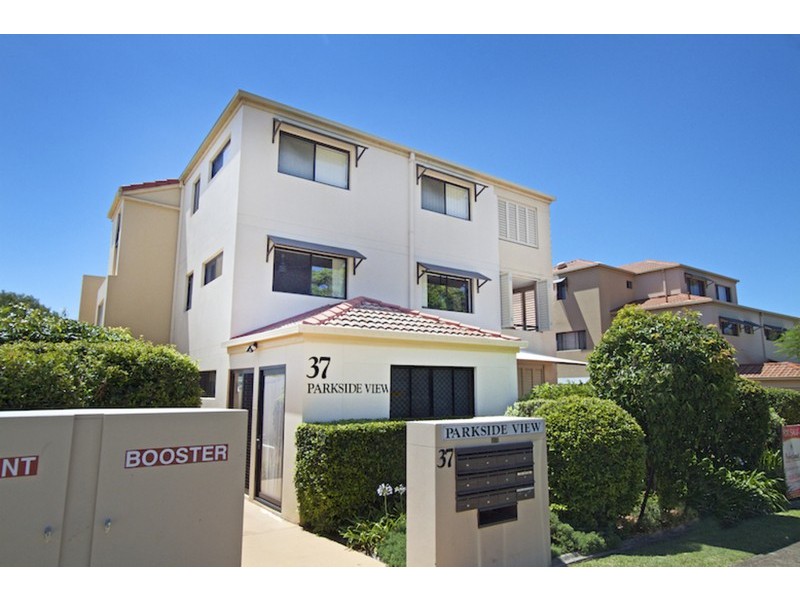 10/37 Dixon Street, Coolangatta QLD 4225