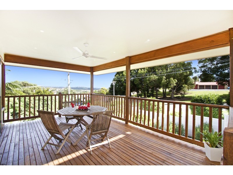 2 Curtawilla Street, Banora Point NSW 2486