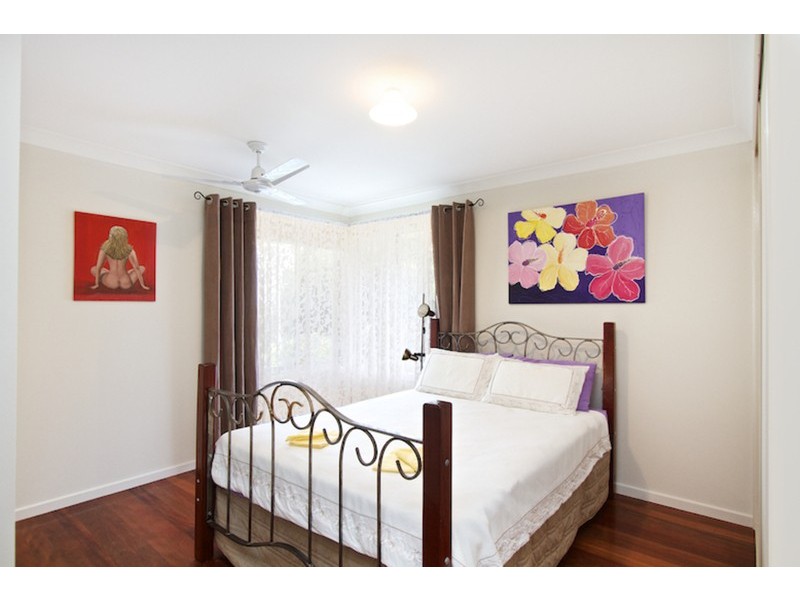 2 Curtawilla Street, Banora Point NSW 2486