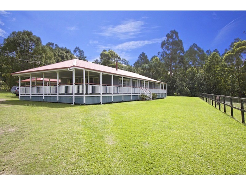 14 Pine Tree Place, Piggabeen NSW 2486