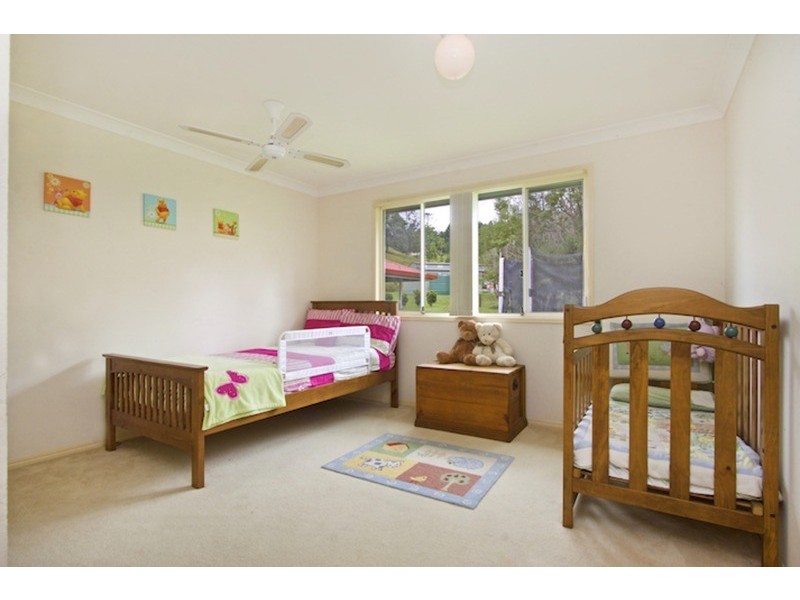 14 Pine Tree Place, Piggabeen NSW 2486